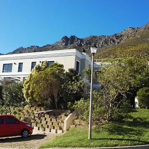 bergsig-self-catering.hotels-capetown.com/
