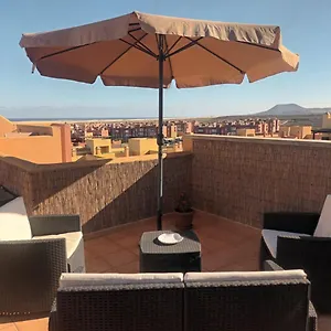 Brisas Fuerteventura: Optic Fiber,solarium,bbq Apartment